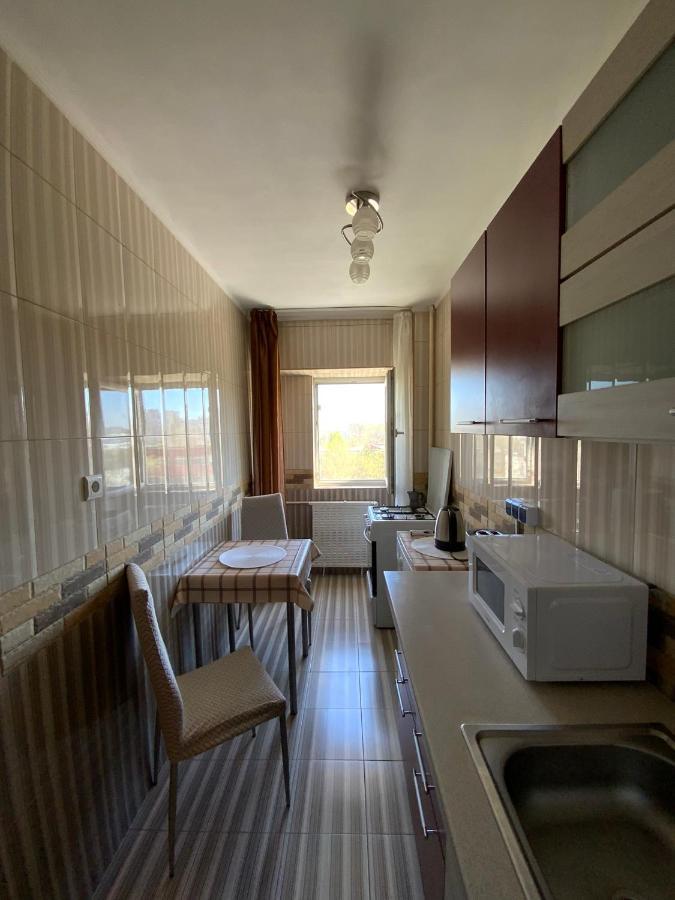 Le Garcon De Adi-Cosy,Quiet,Spatious Studio Bucharest Luaran gambar